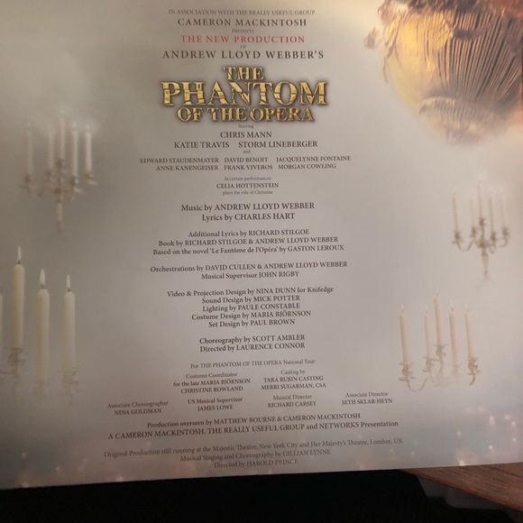 🎃Phantom of the Opera Souvenir Book (early 2000) -429 - Picture 2 of 3